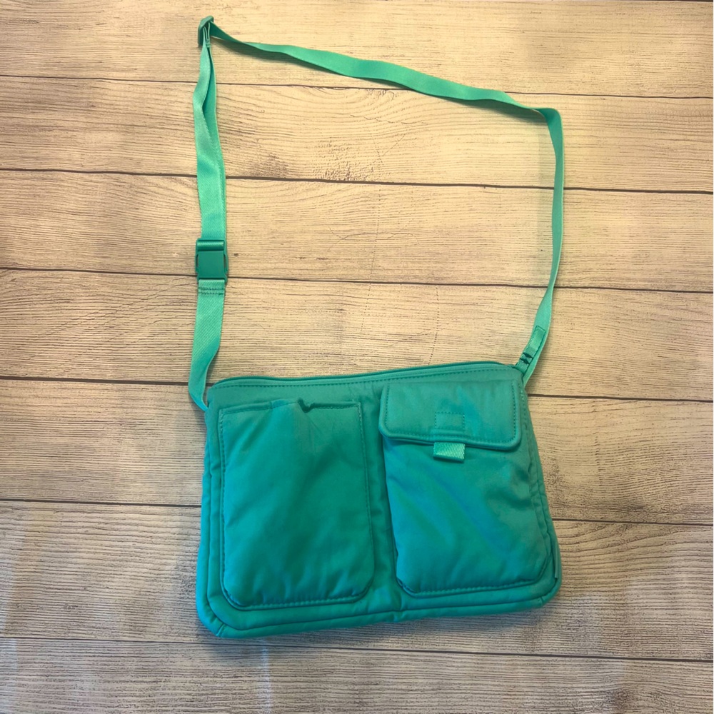 Vera Bradley Re-Imagined Small Utility Crossbody Bag in Recycled Cotton - NWT